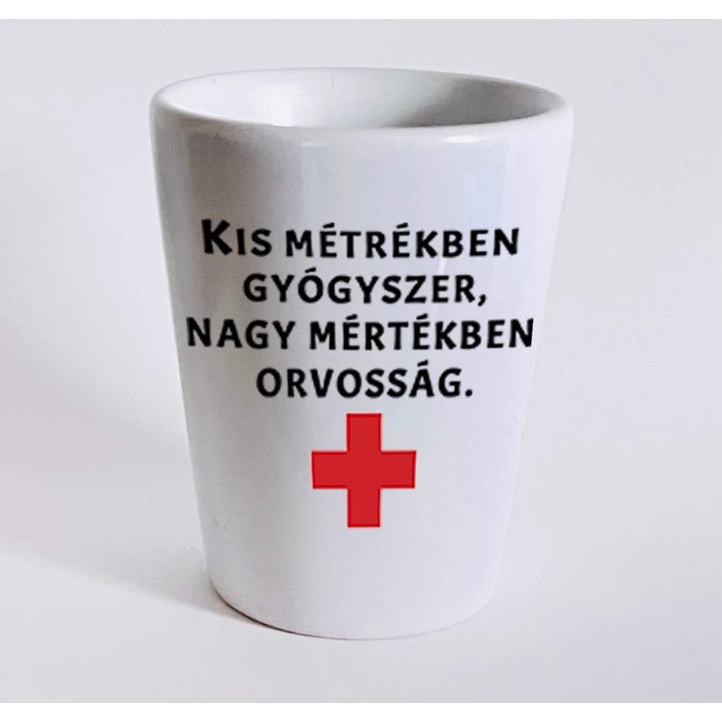 Orvosság feles pohár